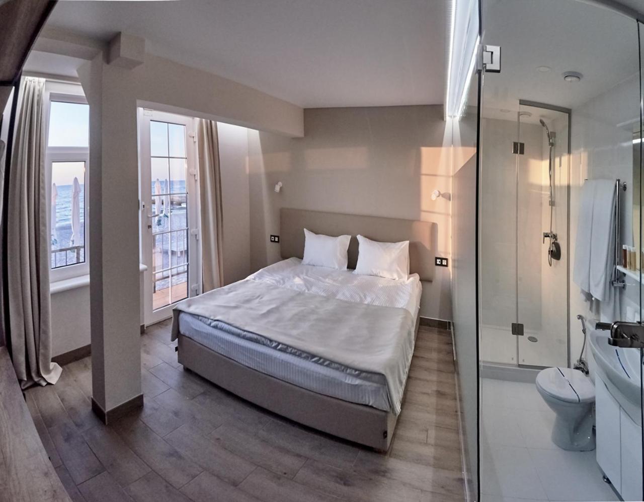 Boutique Hotel Dacha Lanzheron Odessa Exteriör bild